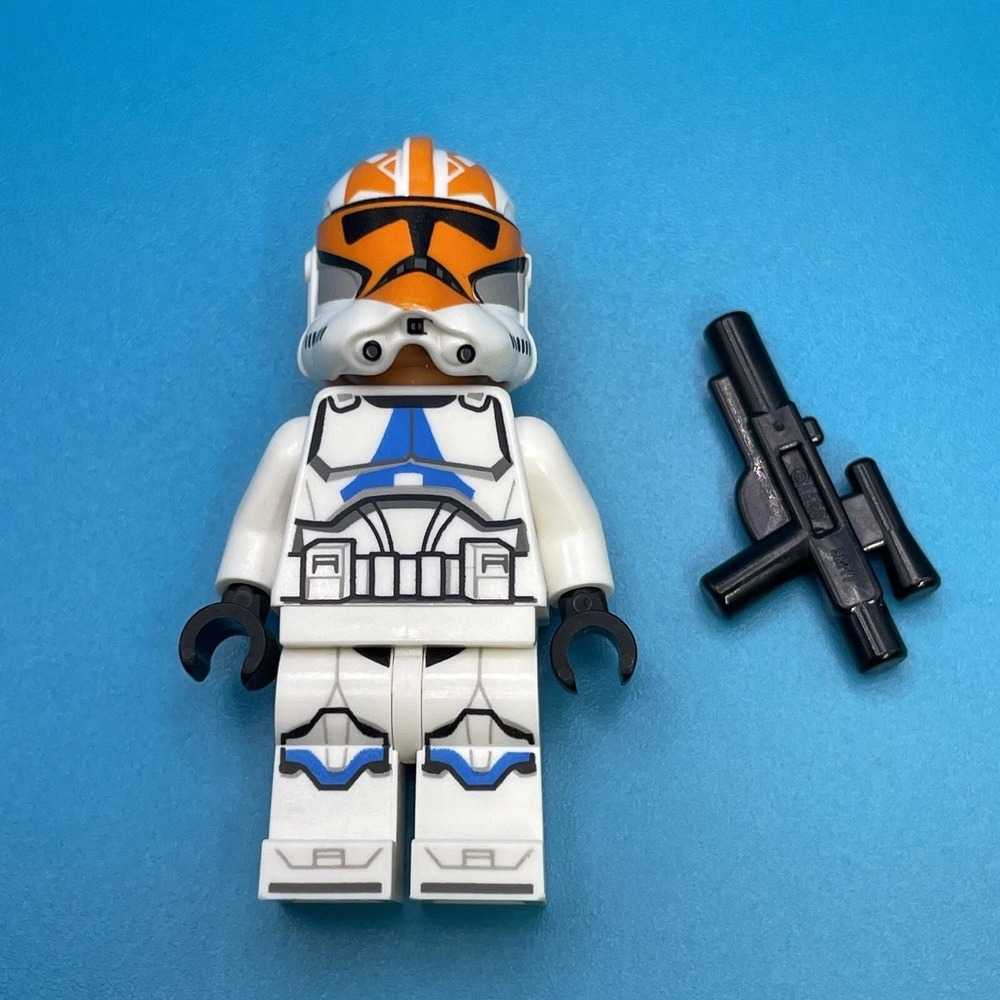 LEGO Star Wars 332nd Company Clone Trooper Minifigure 75283 Ahsoka 501st Legion